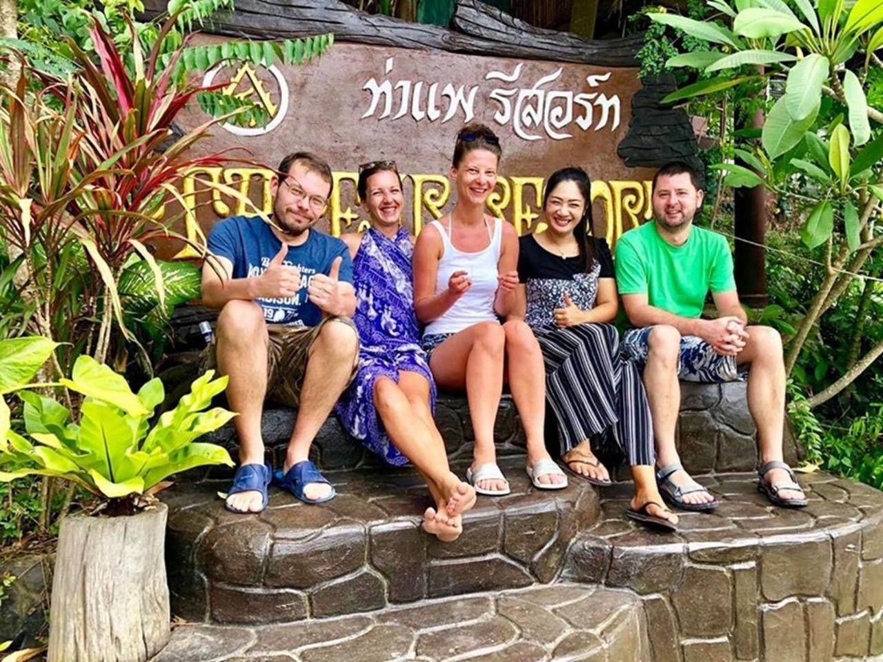 Tapear Resort Kepulauan Phi Phi Bagian luar foto