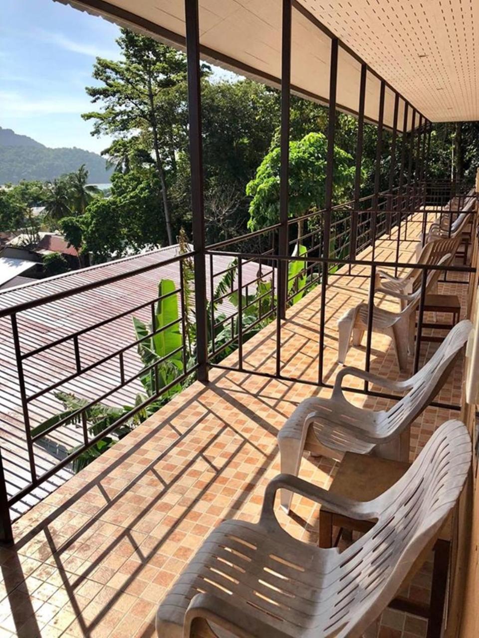 Tapear Resort Kepulauan Phi Phi Bagian luar foto