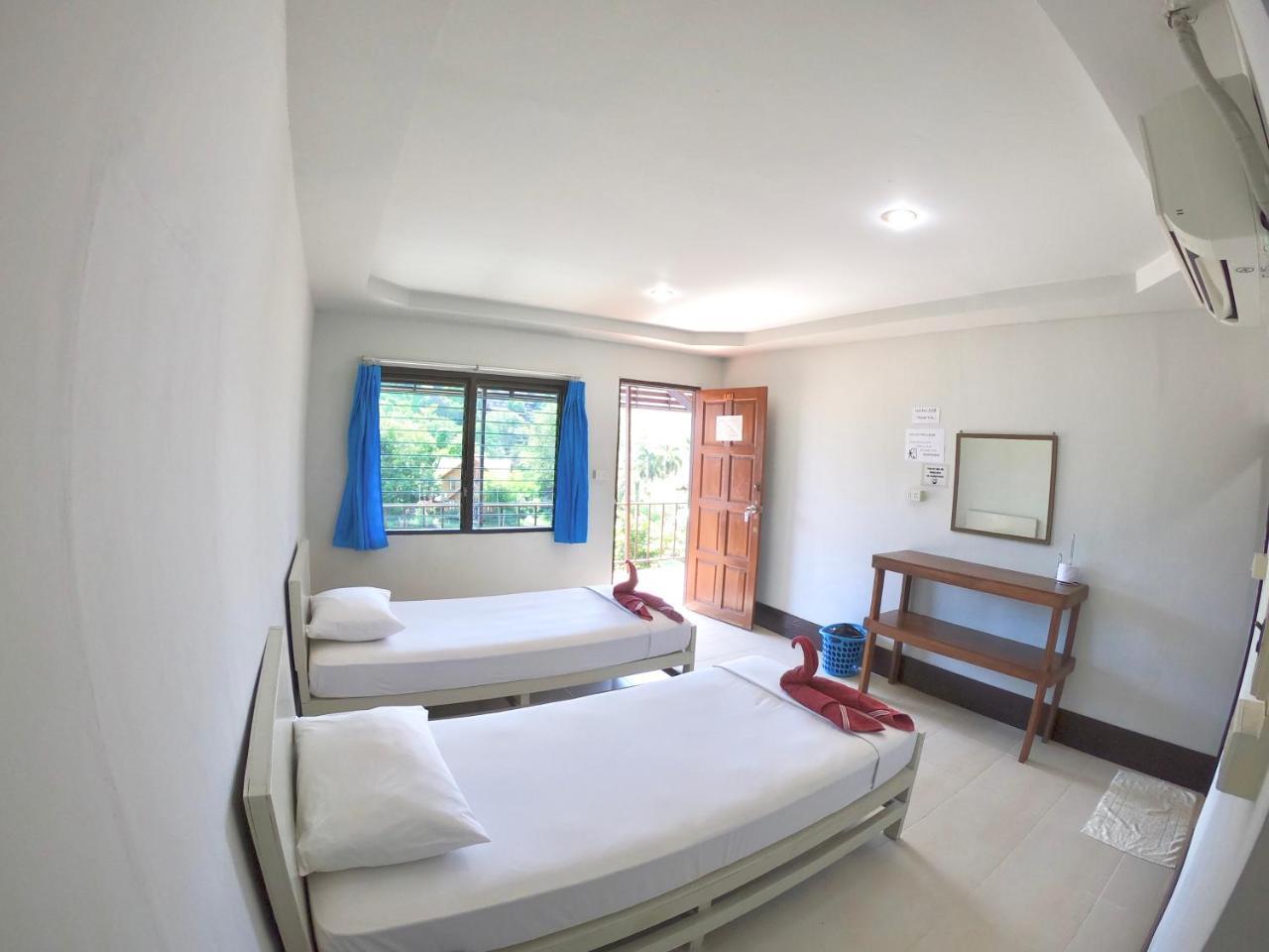 Tapear Resort Kepulauan Phi Phi Bagian luar foto